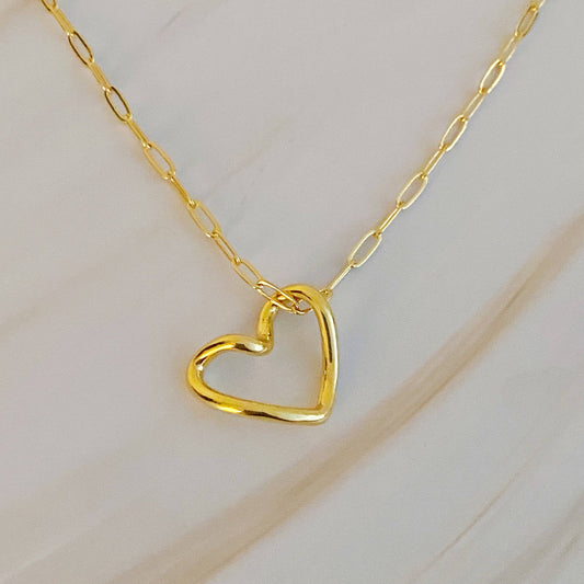 Heart and chain necklace