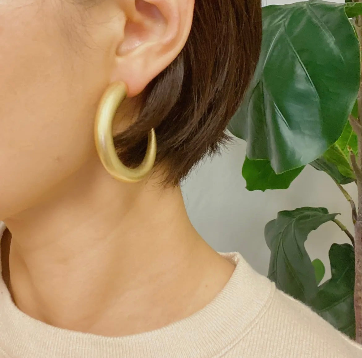 So smooth daily hoop earrings